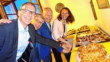 Vorfreude auf das Jubiläum 900 Jahre Daisendorf: Die Bürgermeister (von links) Volker Frede (Hagnau), Robert Scherer (Meersburg) und ...