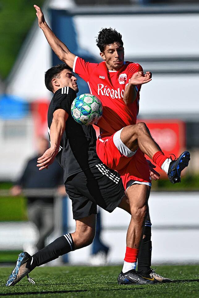 Bild 27: SV 08 Laufenburg siegt 1:0 bei der U23 des Bahlinger SC – und wir haben Bilder!