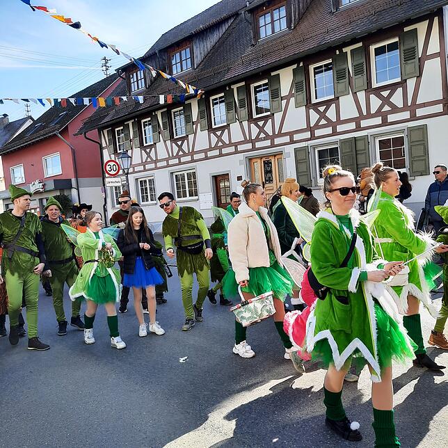 Bild 21: Bermatingen: Die Bilder-Highlights des ausgelassenen Umzugs und der Narrenolympiade!