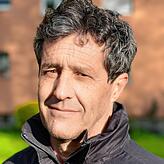 „Durch das Bauvorhaben würde ein Präzedenzfall für eine städtebaulich nicht mehr vertretbare Nachverdichtung im gesamten Gebiet ...