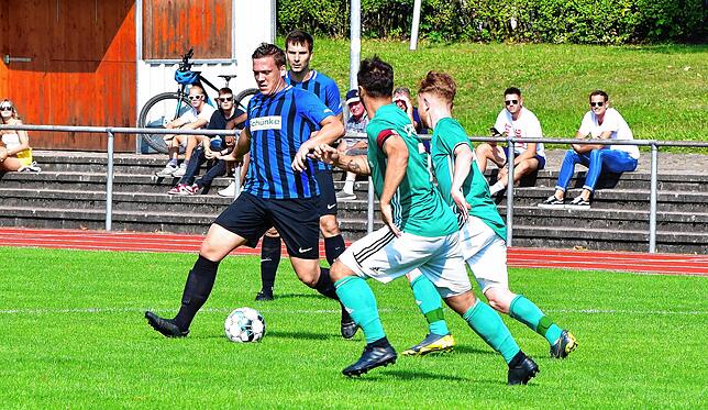 Bild 38: SG FC Wehr-Brennet besiegt den FC Zell mit 3:2 &ndash; und wir haben Bilder!