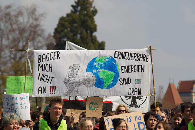 Klare Botschaften – dafür sind die jungen Klimaaktivisten auch in Konstanz bekannt.