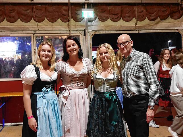 Bild 6: So schön war der Bieranstich auf der Hilzinger Kirchweih