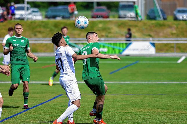 Bild 22: SV Rheintal und FC Erzingen trennen sich 2:2 – wir haben Fotos!