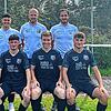 hinten von links Michael Fischer (Spielausschussvorsitzender), Marco Effinger (Trainer-Team), Roman Riegger (erster Trainer), Patrick ...