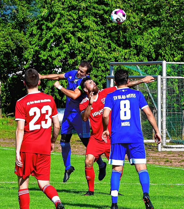 Bild 4: FC RW Weilheim feiert 4:1-Pokalsieg beim SV BW Murg &ndash; und wir haben Bilder!
