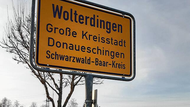Ein lauter Knall, der am Mittwoch, 17. Februar, in Wolterdingen zu hören war, beschäftigt weiter die Gemüter. Doch was steckt dahinter? ...