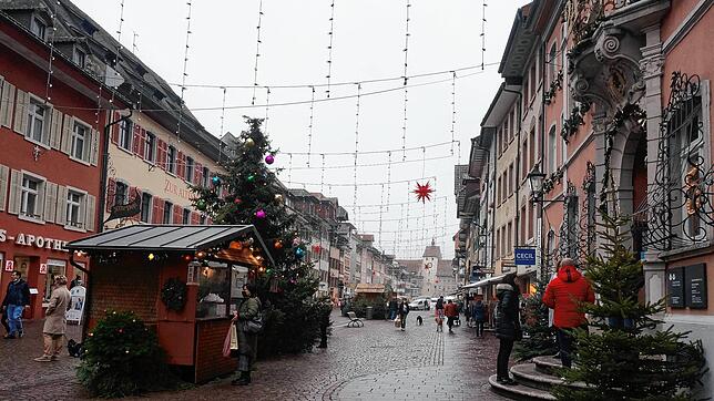 Blick in die Waldshuter Kaiserstraße am frühen Samstag-Nachmittag. Auch am Dienstag blieb der große Ansturm aus.