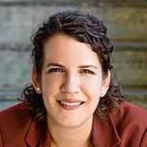 Lina Seitzl, Bundestagskandidatin der SPD, stellt klar: „Zuallererst gilt es den Neubau des Klinikums in Singen zu finanzieren.“