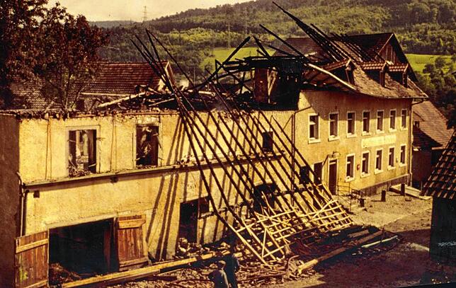 Der dramatische Brand des Gasthauses „Hirschen“ im August 1960 ist noch vielen in Erinnerung und bewirkt eine Zäsur in der ...