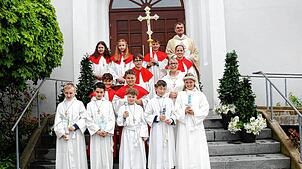 Bild : Heiliges Sakrament: Alle Bilder zur Kommunion und Konfirmation im Hegau