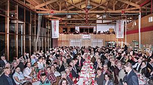 Allein Bewirtschaftung und Unterhalt der Hallen (hier ein Blick in die Vilsinger Keltenhalle) kostet die Gemeinde im kommenden Jahr rund ...