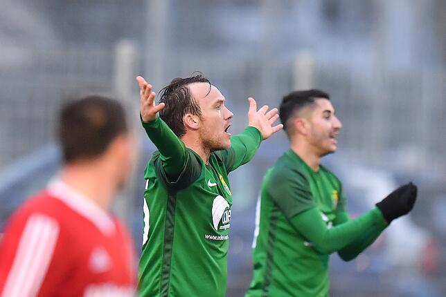 Bild 6: SV Herten fegt den FC RW Weilheim mit 6:0 vom Platz &ndash; und wir haben Bilder!