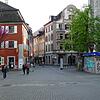 So leer ist die Hussenstraße im Moment. Ab Montag soll hier wieder Leben einkehren, allerdings mit der gebotenen Vorsicht.