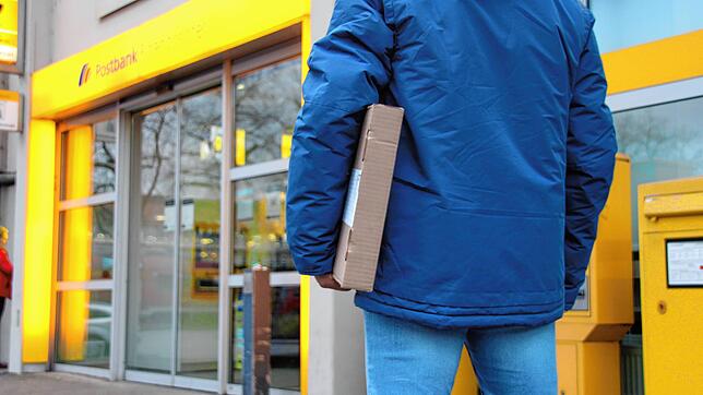 Die Postfiliale in der Singener Erzbergerstraße soll weiter eine zentrale Anlaufstelle für Kunden bleiben.