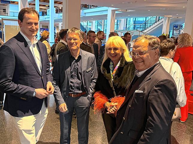 Bild 26: „Begegnungen“ auf der Verbrauchermesse IBO: So feierte Friedrichshafen die Eröffnung