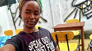Diaka Salena Koroma mit 27 Jahren. Sie engagiert sich gegen die Verstümmelung weiblicher Geschlechtsteile und will Präsidentin ihres ...