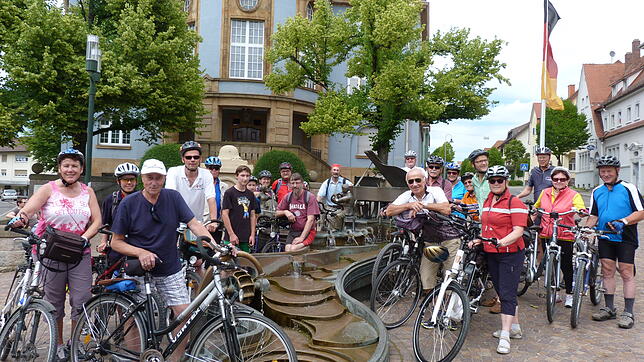 E-Bikes liegen im Trend: Auch wenn die Radsternfahrt auf den Fürstenberg ansteht, setzen viele Teilnehmer mittlerweile auf Rückenwind ...