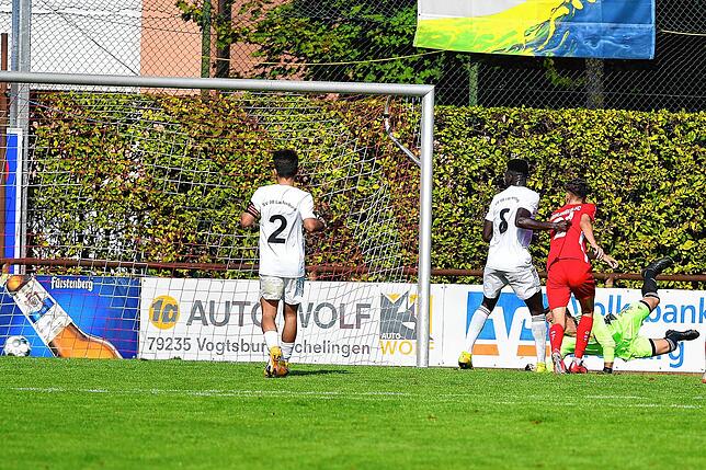 Bild 20: SV 08 Laufenburg kassiert zweite Saisonniederlage beim Bahlinger SC II &ndash; und wir haben Bilder