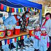 Kinderfasnacht in Corona-Zeiten (von links): Julia Maier, Christiane Maier, Antonia Laubis sowie die sechsjährige Katharina und die ...