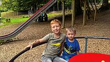Der Spielplatz am Wildgehege bei Waldshut hat viel zu bieten und verbindet Natur, Tiere und Spielspaß auf einzigartige Weise.