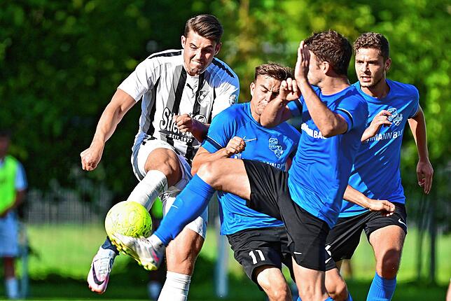 Bild 9: FC Wittlingen rettet sich zum 2:2 gegen die SG Mettingen/Krenkingen &ndash; und wir haben Bilder!