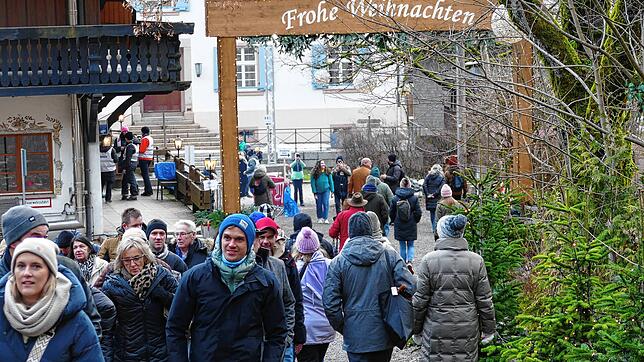 Seit Jahren zieht der Weihnachtsmarkt in der Ravennaschlucht das Publikum wie ein Magnet an.