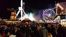 Winter für Winter findet mitten in London Europas größter Weihnachtsrummel statt. Mit dabei: das Team von Event Promotions, der Agentur, ...