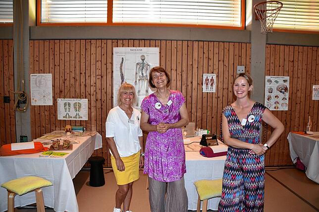 Bild 2: Bilder von der Tischmesse am Eigeltinger Dorffest