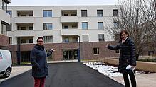 Winter 2021: Die damalige Curare-Geschäftsführerin Pia Späth (rechts) und Koordinatorin Claudia Rümmele freuten sich auf den Start der ...