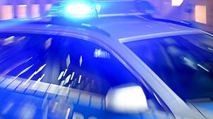 Nach der Attacke auf einen 12-Jährigen in Schwenningen sucht die Polizei (Symbolbild) Zeugen des Überfalls.
