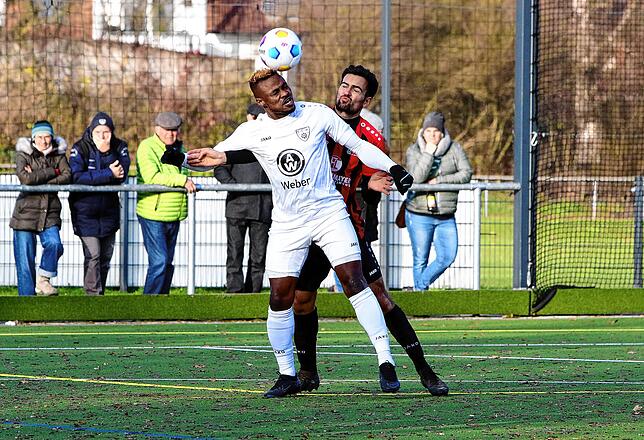 Bild 36: SC Markdorf gewinnt letztes Heimspiel 2024 mit 3:0 gegen FC Bodman-Ludwigshafen. Die besten Bilder!