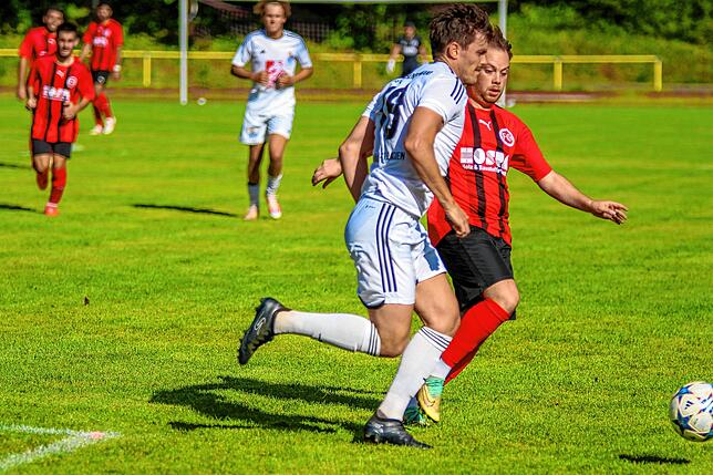 Bild 2: FC 08 Bad Säckingen gewinnt 4:1 gegen die SG Höchenschwand – und wir haben Bilder!