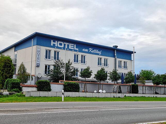 Das Hotel Kellhof im August 2023 in Hilzingen: Ursprünglich war die Idee, hier Flüchtlinge unterzubringen. Dann haben die Eigentümer ...