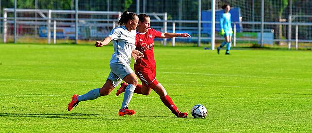 Bild 31: SV Niederhof steigt nach 3:2-Sieg bei der SG Ebnet in die Verbandsliga auf &ndash; und wir haben Bilder!