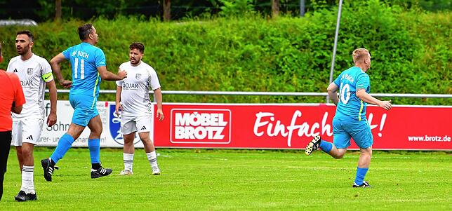 Bild 10: SV Buch holt sich späten Punkt beim SV Blau-Weiß Murg – und wir haben Bilder!