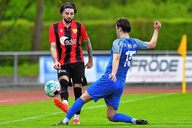 Bild 2: SV Weil gewinnt Derby gegen den FSV Rheinfelden mit 2:1 &ndash; und wir haben Bilder!