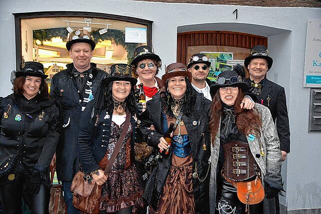 Bild 13: Rathaussturm in Meersburg - Die schönsten Fasnachts-Bilder des Jahres!