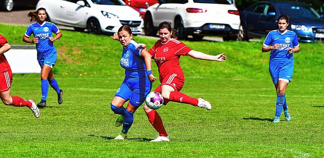 Bild 3: SC Niederhof/Binzgen feiert ersten Sieg beim 4:3 gegen den Hegauer FV II &ndash; und wir haben Bilder!