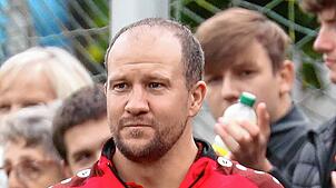 Trainer Steffen Keller und der FC Bodman-Ludwigshafen müssen eine 1:2-Heimneiderlage gegen die Spfr. Owingen-Billafingen hinnehmen
