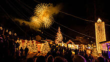 Feuerwerk beim Weihnachtszauber in Triberg: Dafür will der Gemeinderat künftig kein Geld mehr geben &ndash; hauptsächlich aus ...