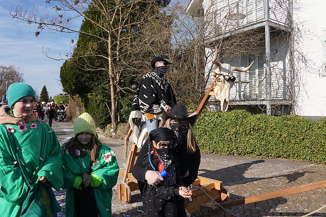 Bild 44: 43. Küssaberger Narrentreffen: Märchenhafte Fasnacht in Rheinheim