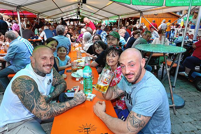 Bild 19: Endlich wieder Dettinger Dorffest! Hier gibt‘s die Bilder