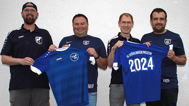 Neue Wege im oberen Wutachtal: Das Quartett (von links) Niclas Zimmermann (FC Weizen), Benjamin Böhler (SV Stühlingen), Johannes Stich ...