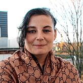 Giovanna Lo Cicero stand von einem Tag auf den anderen auf der Straße. „Geschlafen habe ich im Auto, zum Duschen bin ich ins ...