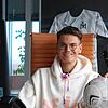 Laurent Burkart in seinem Büro in Singen. Mit seiner Firma B360 hat er an die 100 Spieler unter Vertrag.