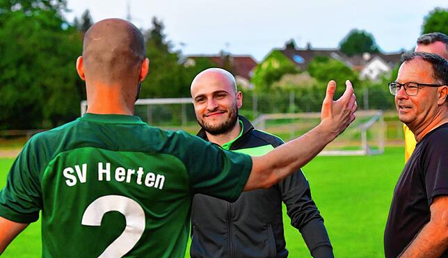 Bild 30: Remo Laisa verabschiedet sich beim SV Herten vom aktiven Fußball &ndash; und wir haben die Bilder!