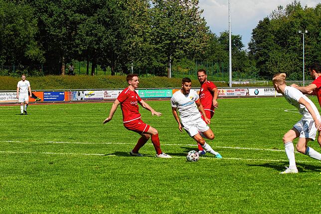 Bild 35: SV 08 Laufenburg siegt in Unterzahl gegen den SV Kirchzarten &ndash; und wir haben Bilder!