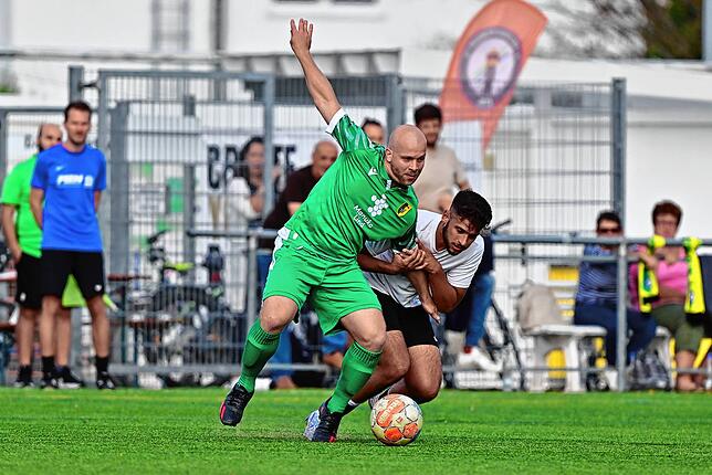 Bild 14: SV Herten besiegt die SG FC Wehr/Brennet mit 3:2 &ndash; und wir haben Bilder!