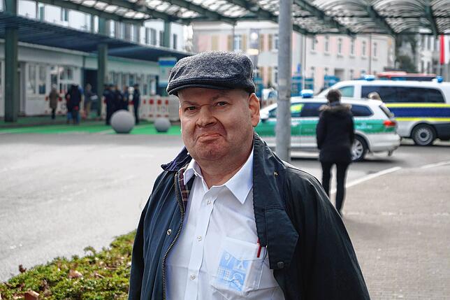 Auf dem Weg von Norddeutschland nach Zürich in Konstanz „gestrandet“: Gert Harms.